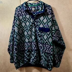 Patagonia Zip Up Sweater Blue and Green Geometric Design